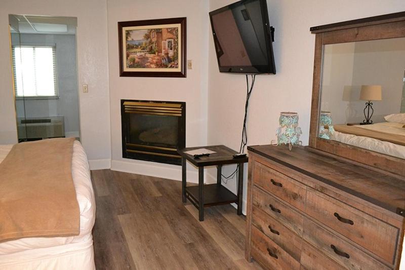 River Place Condos #409 1Bd, 2Bath Pigeon Forge Exterior photo